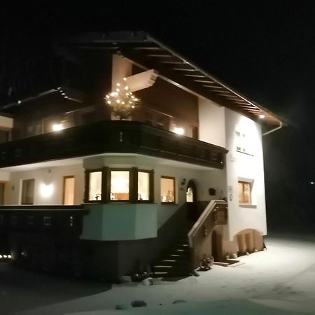 Landhaus Tschafein Galtür Esterno foto