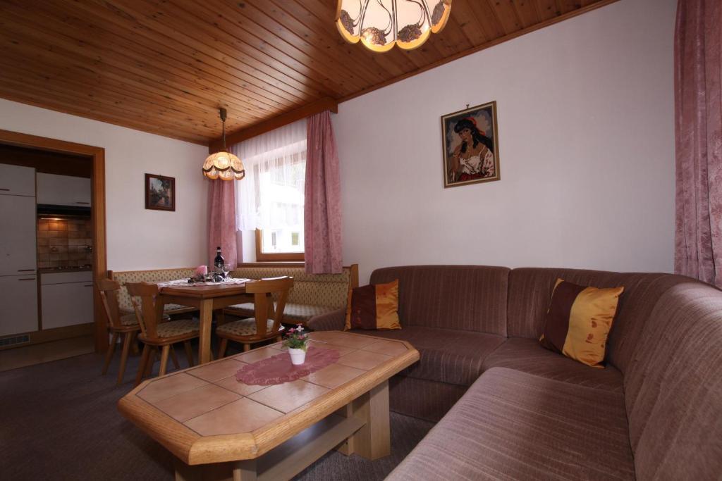 Landhaus Tschafein Galtür Esterno foto